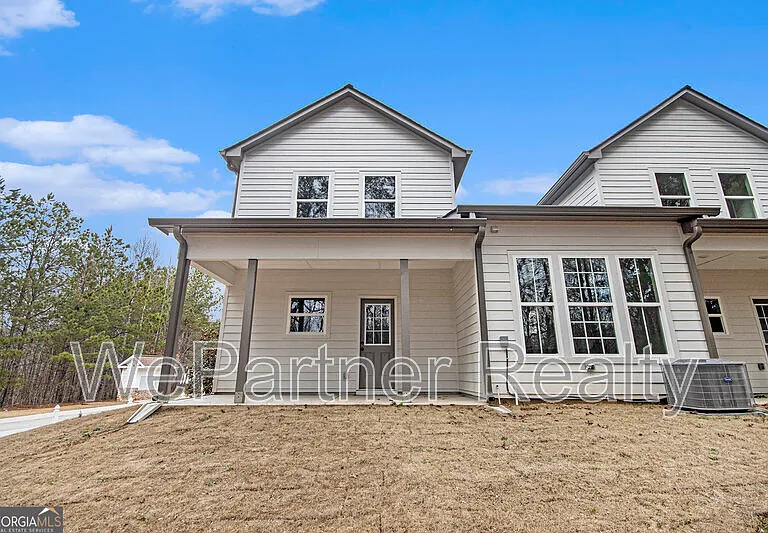 144 Crest Pointe — Photo 1