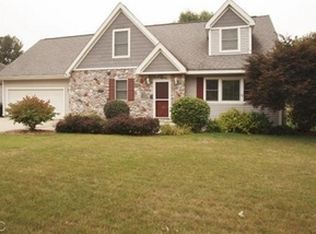 1011 Stafford Rd, Kalamazoo, MI 49006