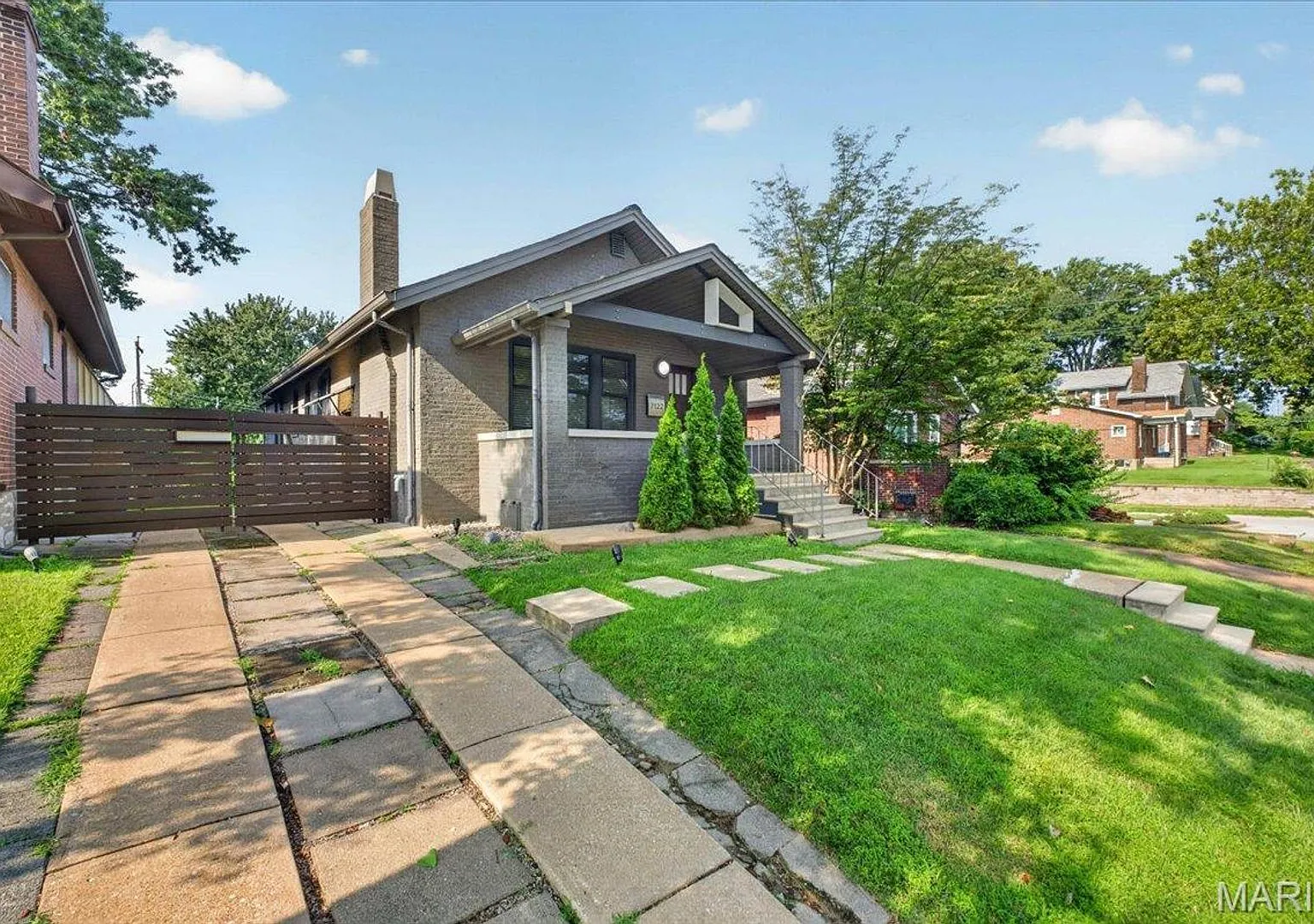 Richmond Heights Home! — Photo 4