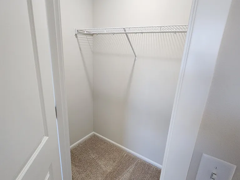 2721 Leaning Oak Pl SE — Photo 11