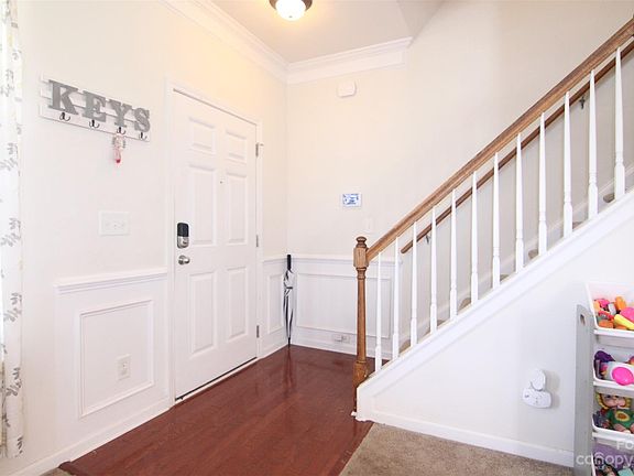 3rd image of 3540 Catawba Creek Dr