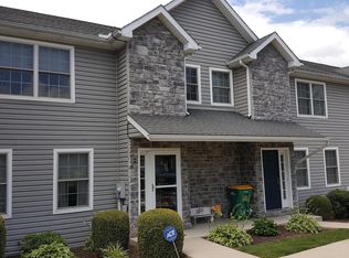 606 N Potomac St, Waynesboro, PA 17268