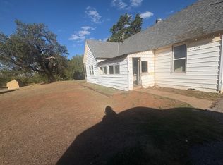 317 E 20th St #109, Elk City, OK 73644