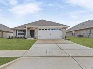 6125 Feather Way SE, Owens Cross Roads, AL 35763