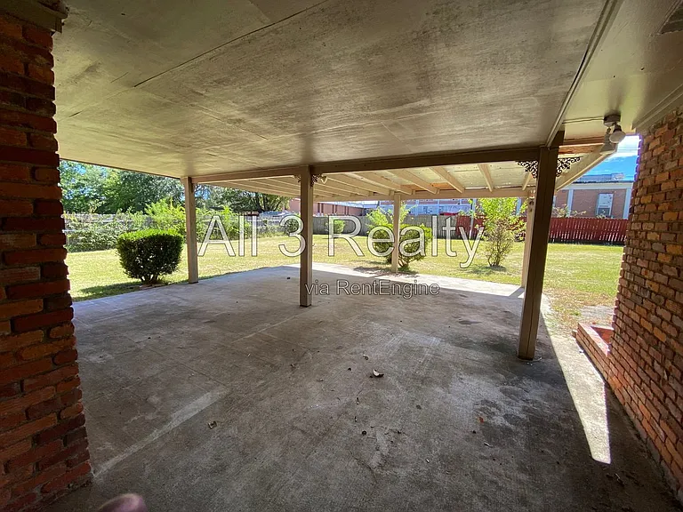 3012 Lansdowne Dr — Photo 28