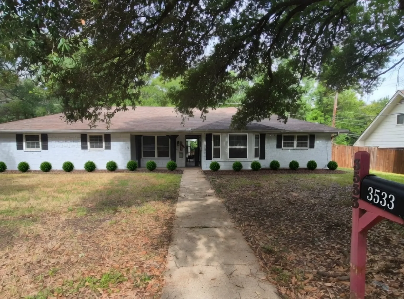 3 bed, 2000 sqft, $3,000 — Photo 1