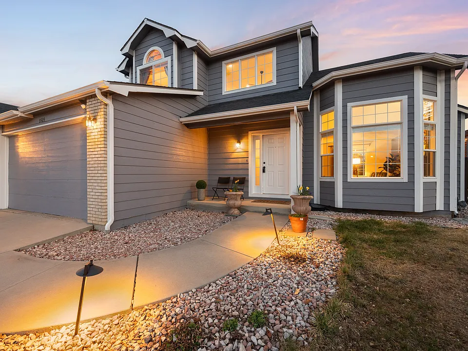 3505 Adams Cir