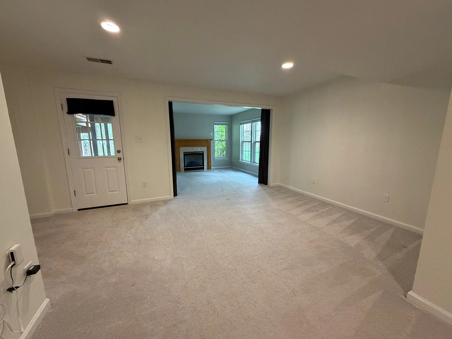 1 bed, 1898 sqft, $1,750 — Photo 2