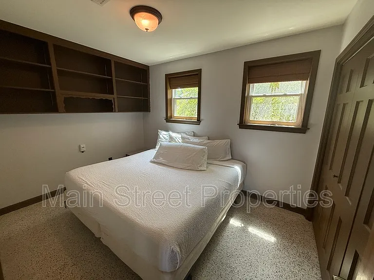 3660 Molaree Dr — Photo 33