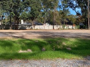 3 Woodpecker Ln, Hilton Head Island, SC 29926
