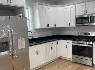 471 10th Ave FLOOR 1, Paterson, NJ 07514