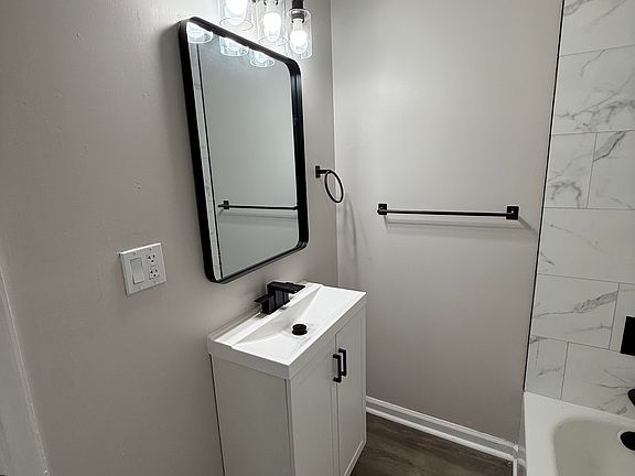 5th image of 5631 N 11th St #1