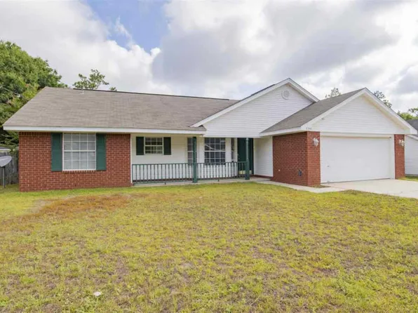 7343 Copter Ln, Milton, FL 32570