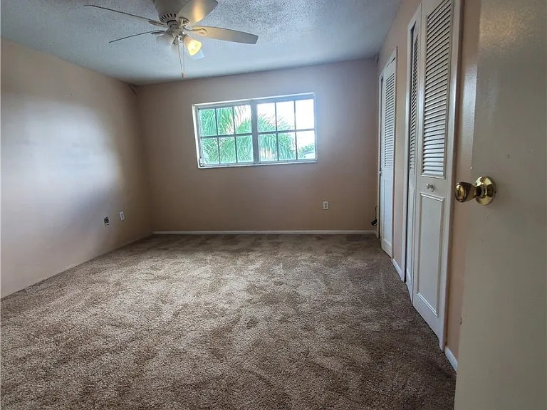 3704 Broadway #313 — Photo 2
