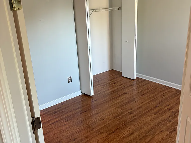 200 Fox Hollow Dr #201 — Photo 13