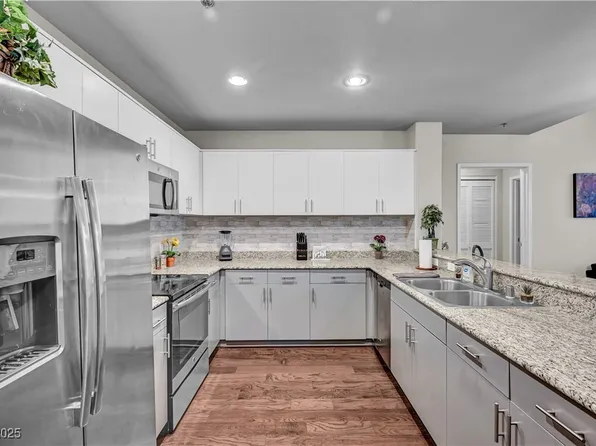 8255 Las Vegas Blvd S Unit 1715, Las Vegas, NV 89123