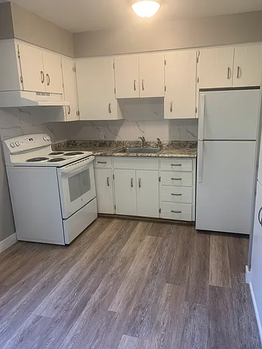 Pine Forest Apartments and Townhomes Photo 1
