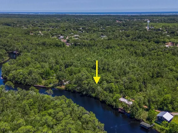 Kingsley Pl, Navarre, FL 32566