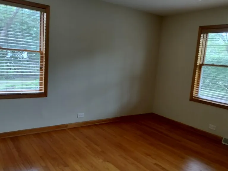 2 Woodland Ln N — Photo 11