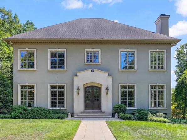 925 Harvard Pl, Charlotte, NC 28207