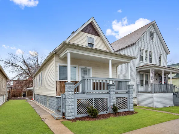 10748 S Edbrooke Ave, Chicago, IL 60628