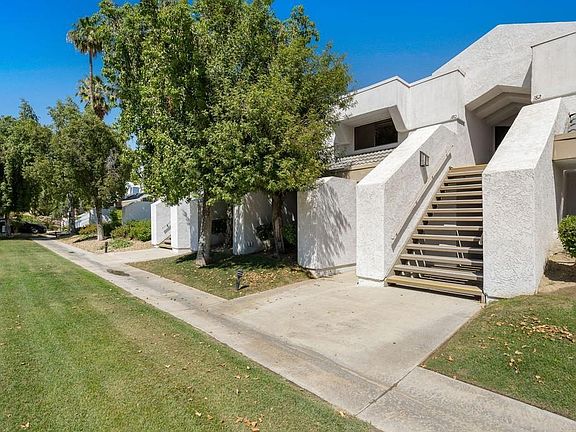 3rd image of 5301 Waverly Dr #180