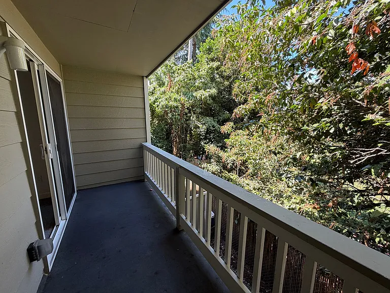 Prestige Townhomes: Stylish 2-Bedroom Living in the Heart of Puyallup — Photo 17