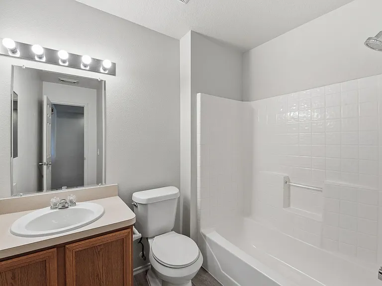 9631 Coyote Creek Dr — Photo 15