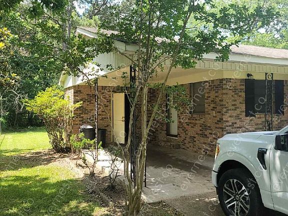 3rd image of 3245 Eastland Dr