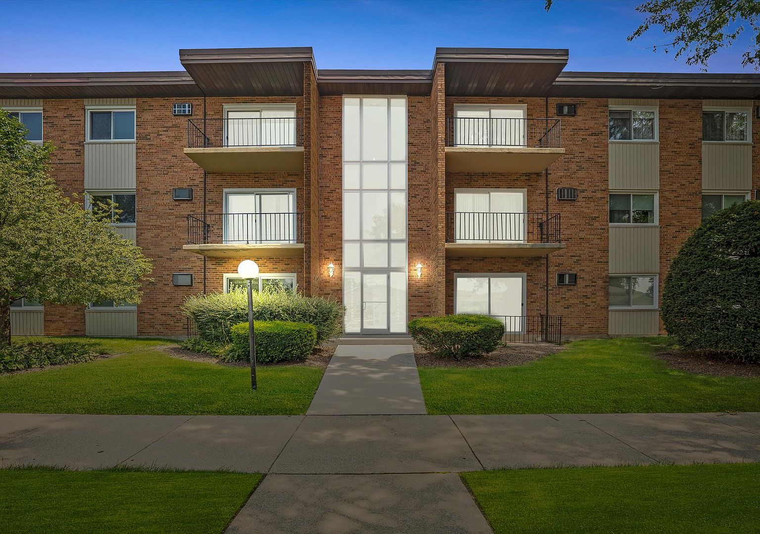 9721 S Keeler Ave APT 103, Oak Lawn, IL 60453 Zillow