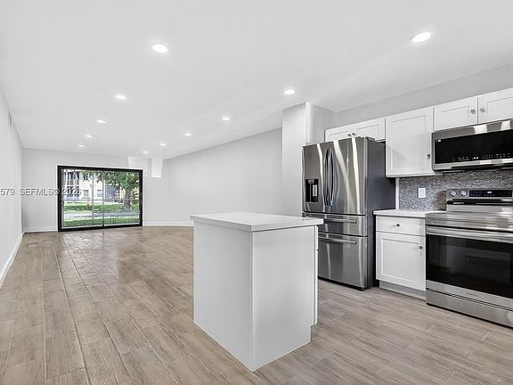2nd image of 275 Gate Rd APT 104