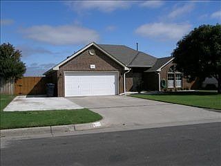 5th image of 628 Westridge Dr