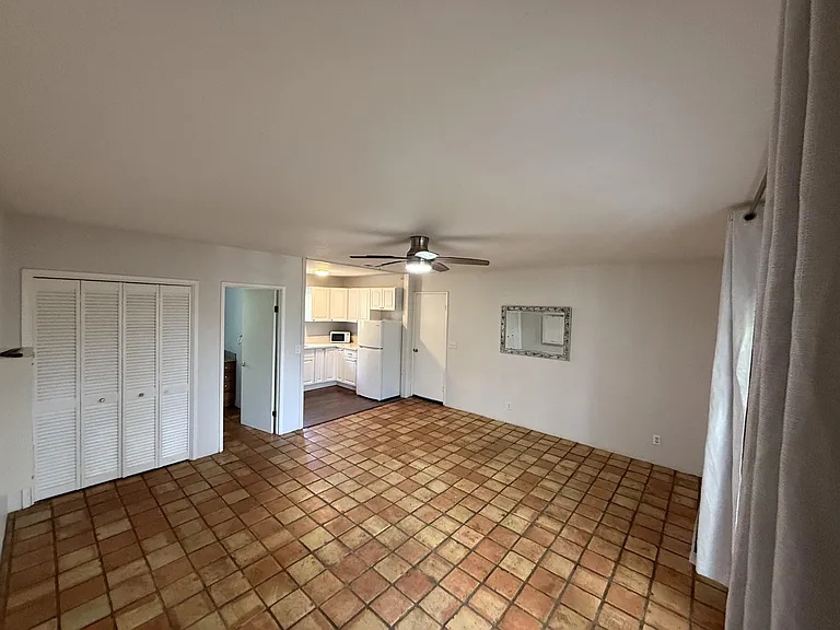 9303 Crest Dr — Photo 15