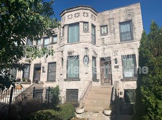1114 E 62nd St #1, Chicago, IL 60637