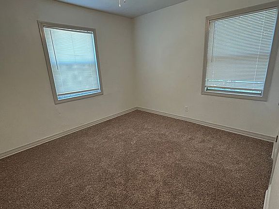5th image of 1529 NW Smith Ave