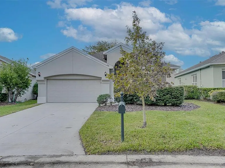 1175 Chessington Cir — Photo 1