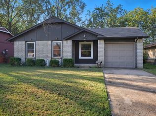 660 E 143rd St, Glenpool, OK 74033