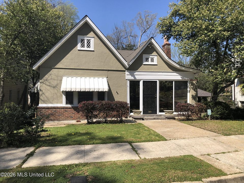 1st image of 1319 Hazel St