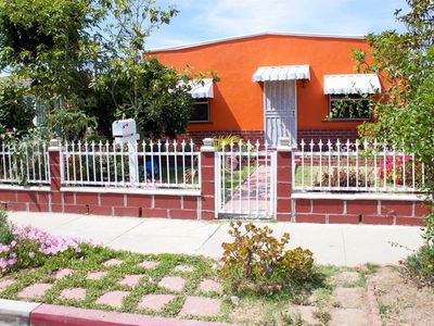 361 E 60th St, Long Beach, CA, 90805