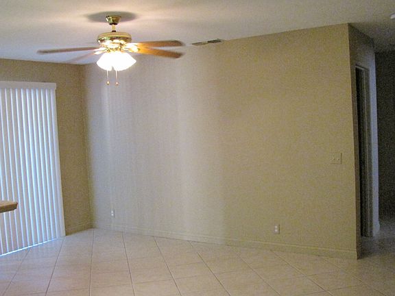 4th image of 52850 Avenida Vallejo