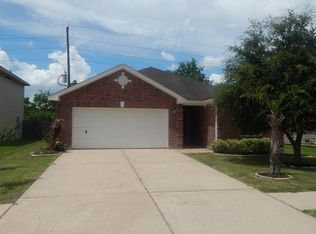 12621 Rio Lindo St, Rosharon, TX 77583