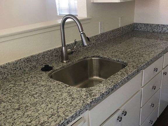 2nd image of 1685 Portola Ave APT 8
