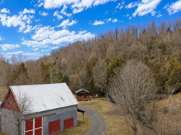 576 Darling Hill Road, Derby, VT 05829