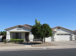 625 N Roanoke Cir, Mesa, AZ 85205