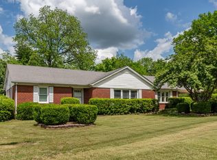 544 E Madison St, Pulaski, TN 38478