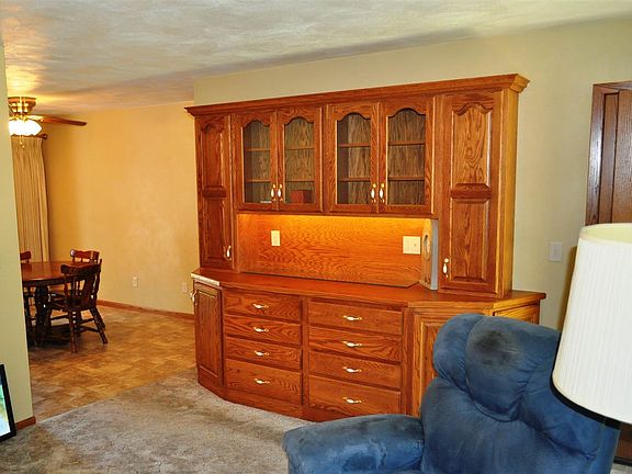 5th image of 3816 Clearview Dr