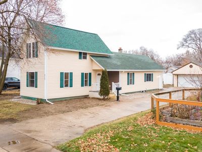 617 E Mason St, Owosso, MI, 48867