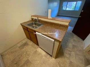 148 Sycamore St APT 11, Somerville, MA 02145