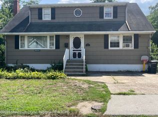44 Collins St, Keansburg, NJ 07734