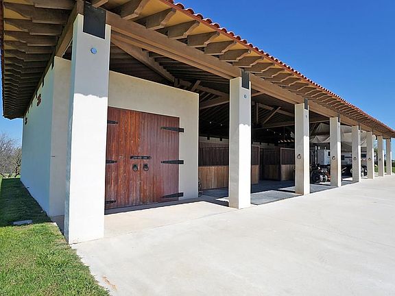 4th image of 14521 Blanco Mesa Dr